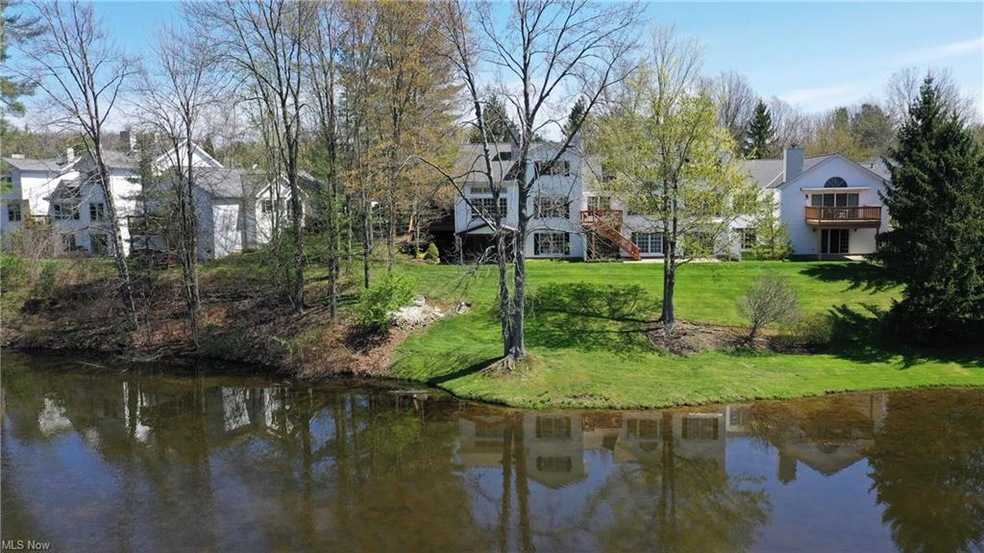 677 Grand View Ln, Aurora, OH 44202 - photo 1