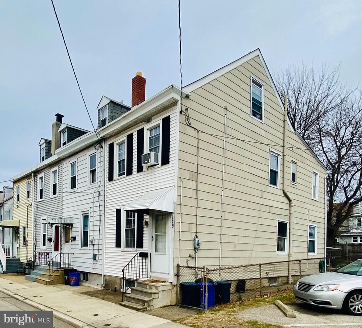 239 Morris St, Gloucester City, NJ 08030 - photo 1