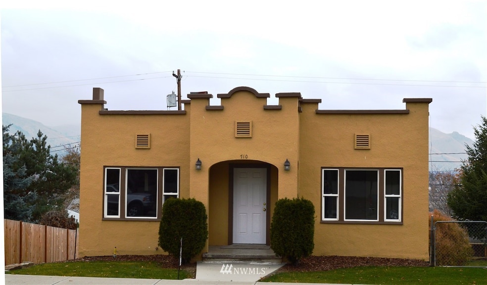 710 N Baker Ave, East Wenatchee, WA 98802 - photo 1