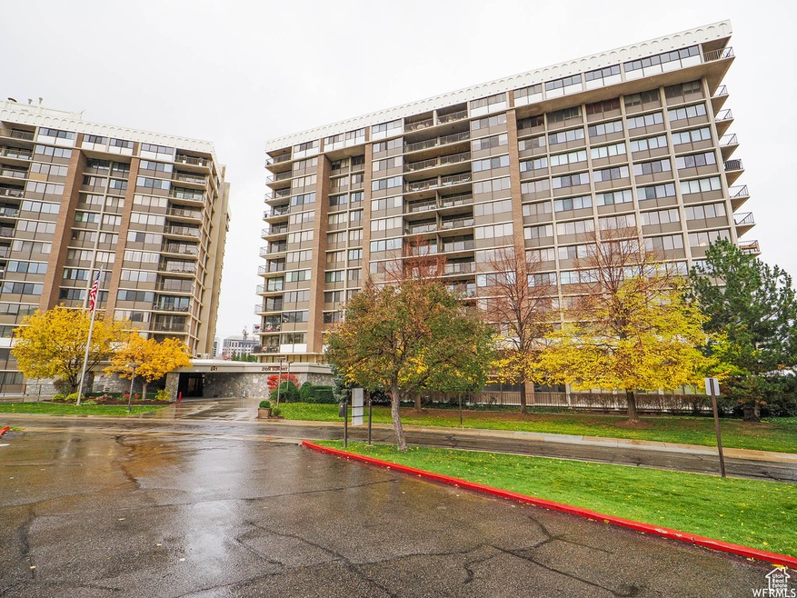 For Sale $342,500 • Co-Listing Agent