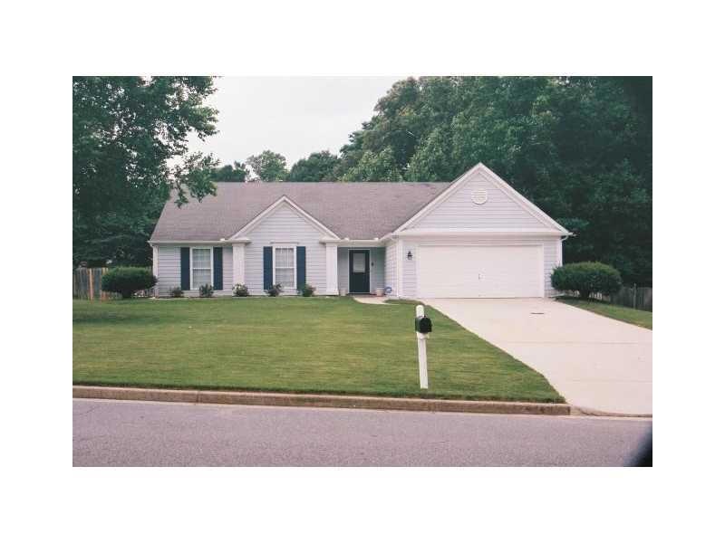 7315 Harlech Trace, Cumming, GA 30041 - photo 1