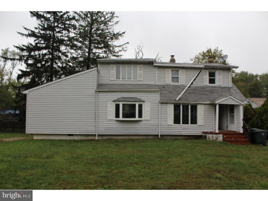 137 Dahlia Ave, Williamstown, NJ 08094 - photo 1