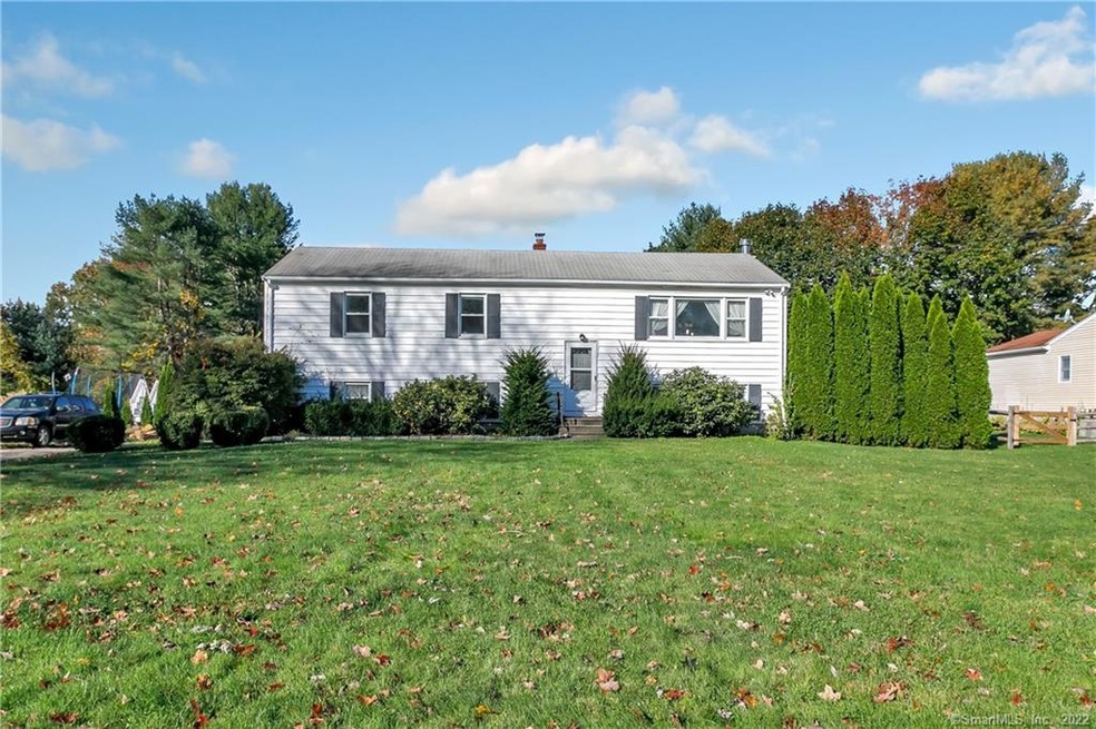 7 Seneca Dr, Trumbull, CT 06611 - photo 1