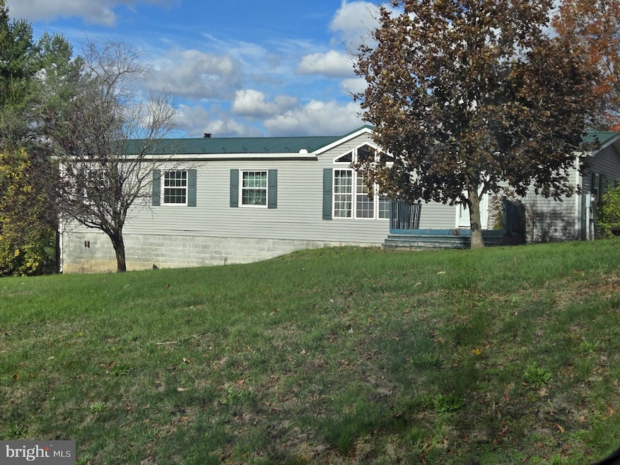 16940 Hill Rd, Spring Run, PA 17262 - photo 1