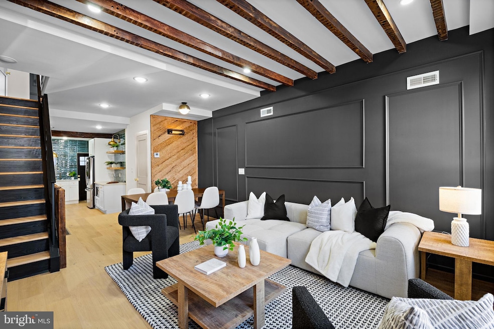 For Sale $465,000 • Co-Listing Agent