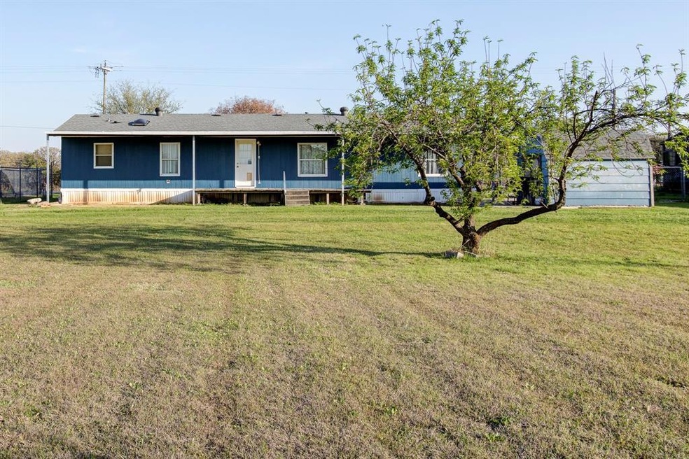 4504 Old Granbury Rd, Granbury, TX 76049 - photo 1