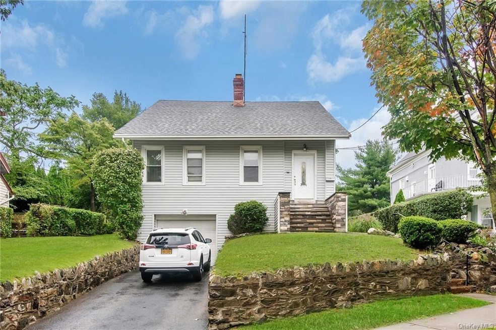 31 Underhill St, Eastchester, NY 10707 - photo 1