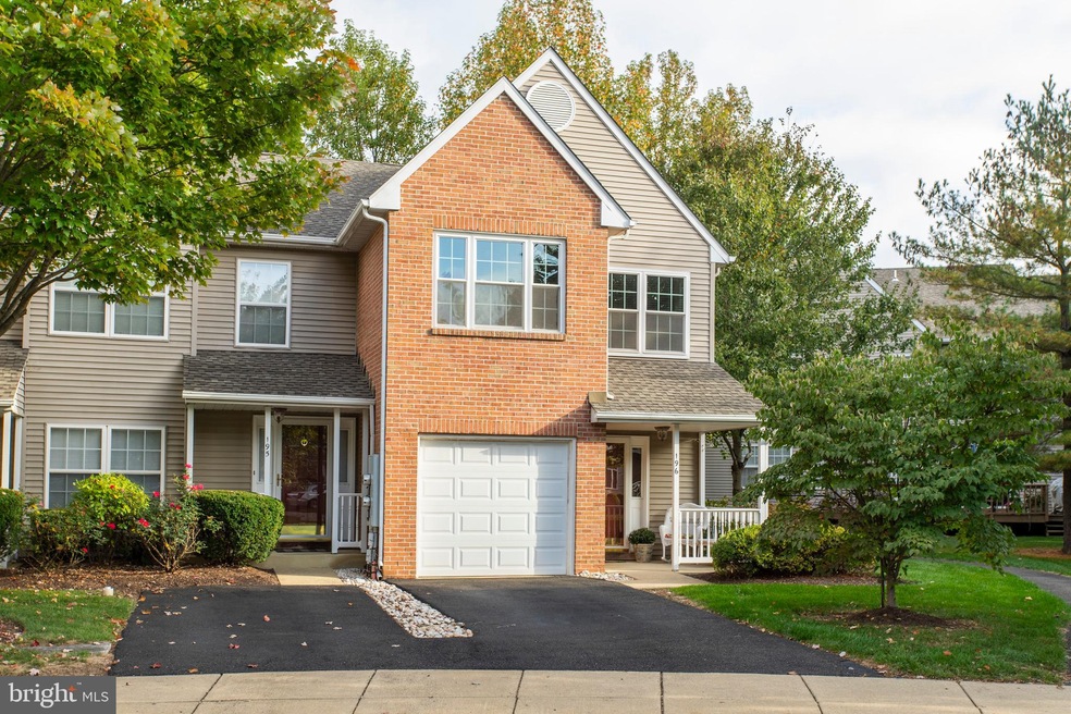 196 Victoria Ct unit 145, Doylestown, PA 18901 - photo 1
