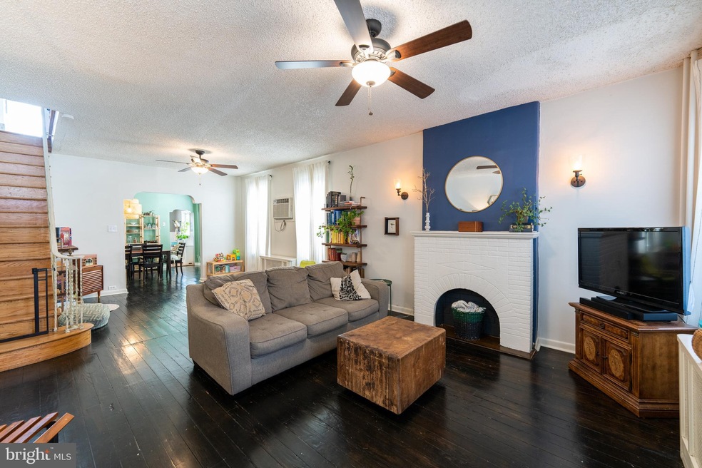 4465 Edgemont St, Philadelphia, PA 19137 - photo 1