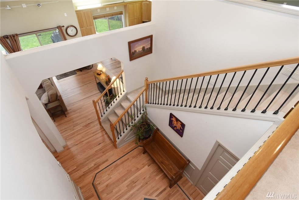 331 240th St SW, Bothell, WA 98021 - photo 1