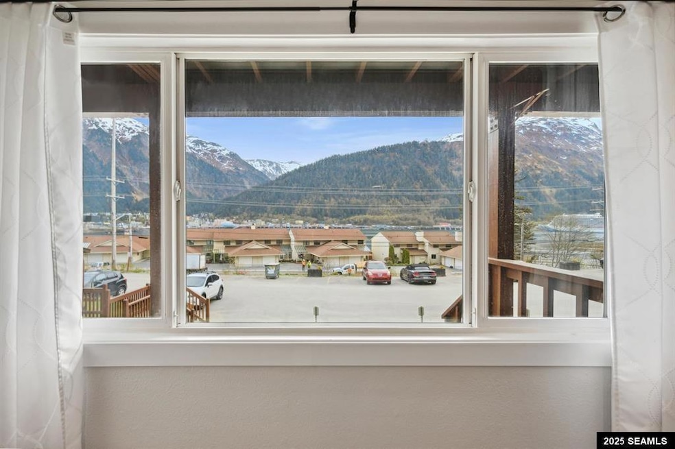 2718 Roger St, Juneau, AK 99801 - photo 1