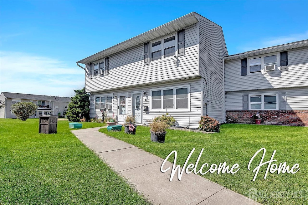 14 California Ct, Matawan, NJ 07747 - photo 1