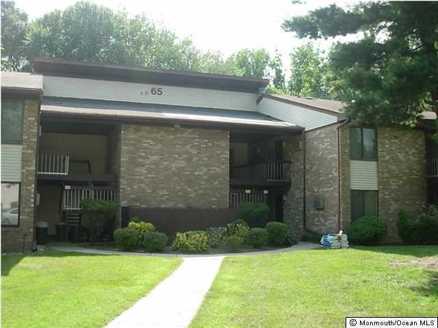 65 Overlook Way unit J, Manalapan, NJ 07726 - photo 1
