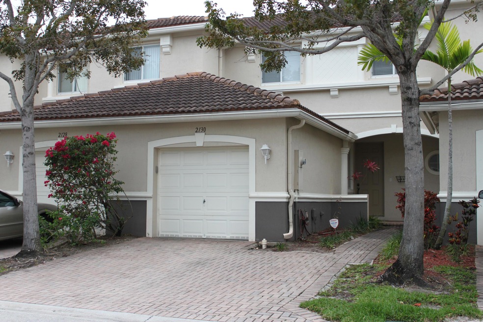 2130 Oakmont Dr, Riviera Beach, FL 33404 - photo 1