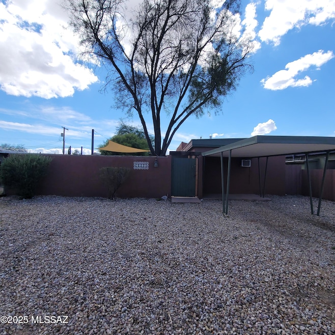 2112 E 18th St, Tucson, AZ 85719 - photo 1