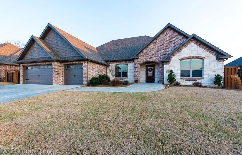 3403 NW Edgewood Ave, Bentonville, AR 72712 - photo 1