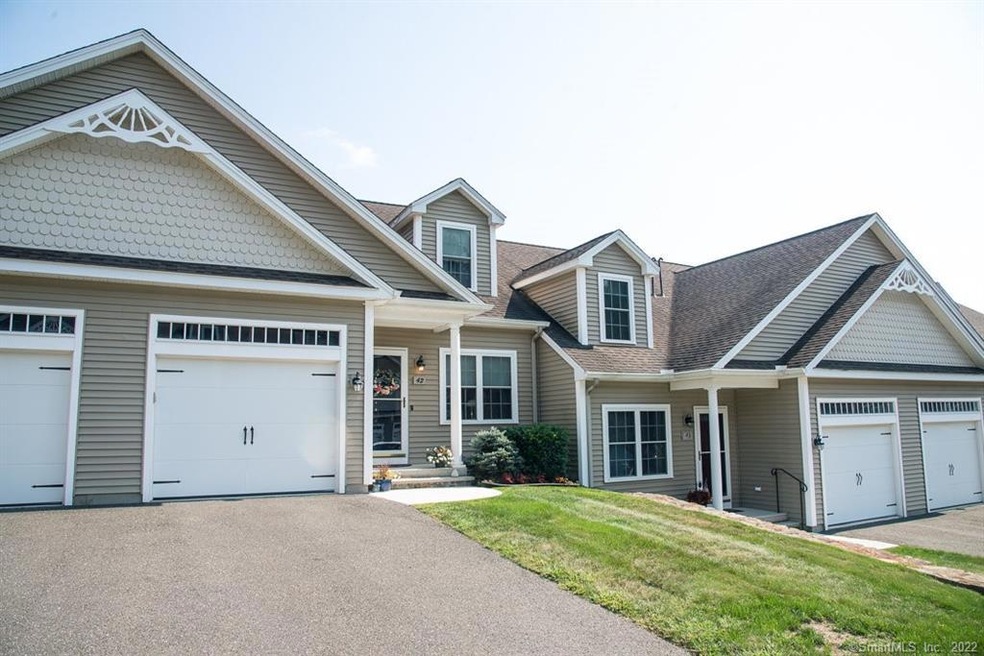 42 Boulder Brook Ct unit 42, Prospect, CT 06712 - photo 1