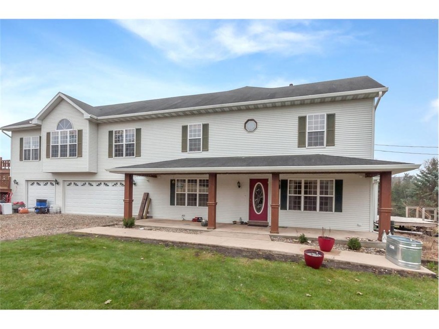 3623 E Otter Rd, Marion, IA 52302 - photo 1