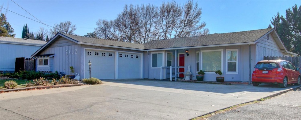 2402 E McAndrews Rd, Medford, OR 97504 - photo 1