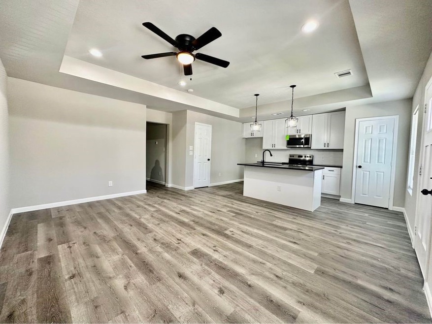 4302 Hirsch Rd unit A, Houston, TX 77026 - photo 1