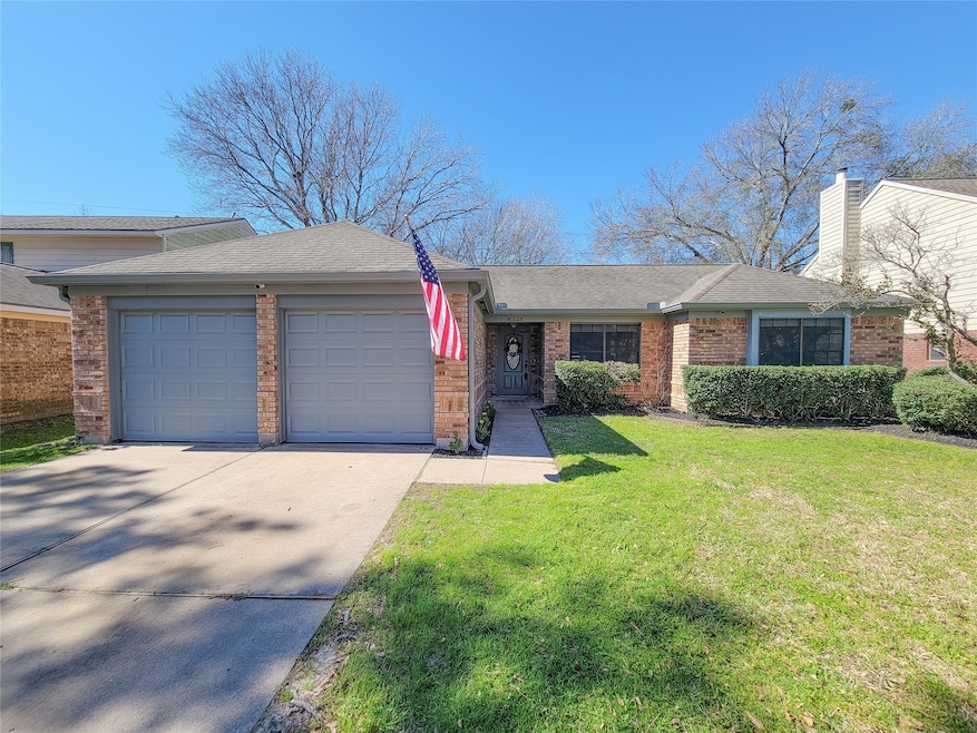 8331 Sparkling Springs Dr, Houston, TX 77095 - photo 1