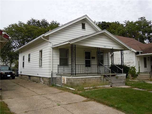 1822 Mansfield Rd, Toledo, OH 43613 - photo 1