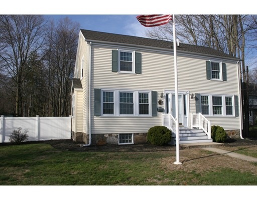 202 Market St, Rockland, MA 02370 - photo 1