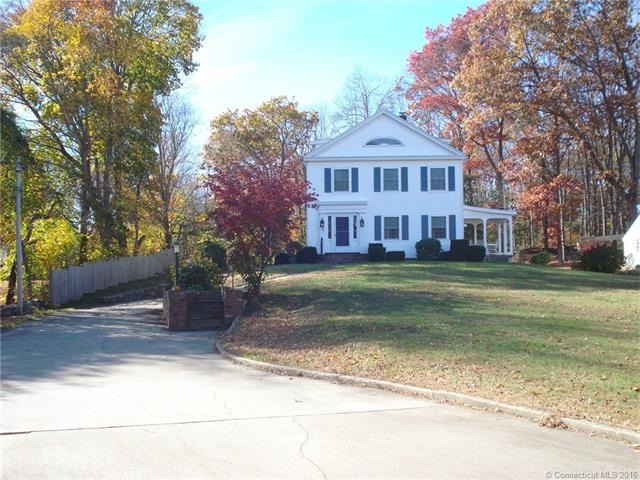 VIEW OF PROPERTY FROM THE STREET