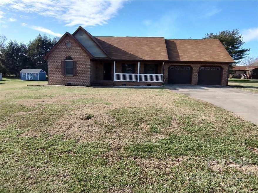 213 Thistle Ln, Statesville, NC 28625 - photo 1