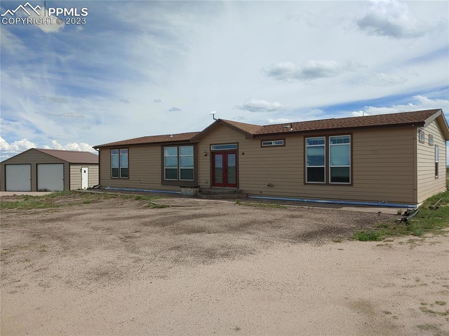 2,135sqft house, 2 car garage, barn & more