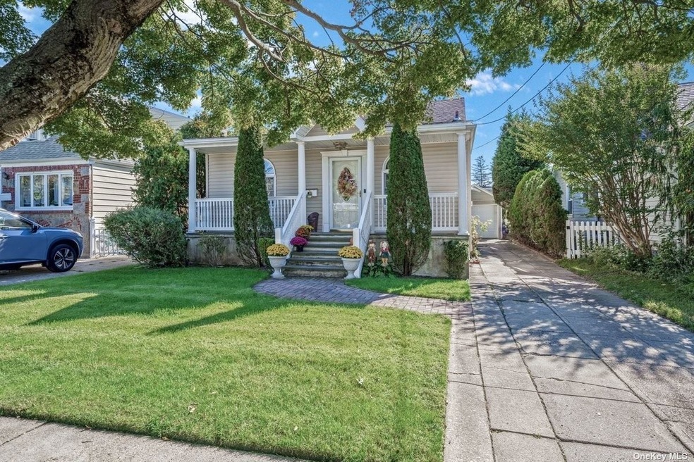 223 Parker Ave, West Hempstead, NY 11552 - photo 1