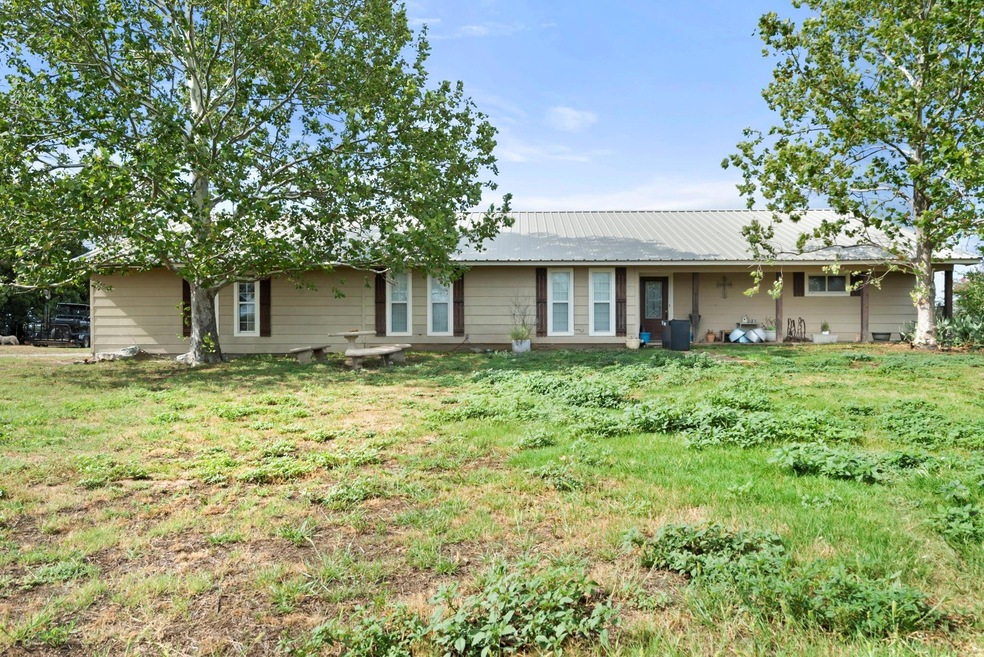 3800 Old Garner Rd, Weatherford, TX 76088 - photo 1