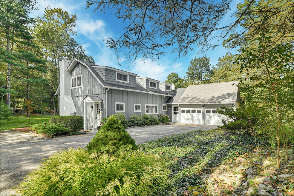 3020 High Ridge Rd, Stamford, CT 06903 - photo 1