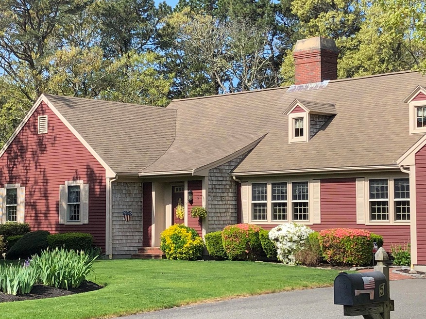 5 Dundee Dr, Yarmouth, MA 02675 - photo 1