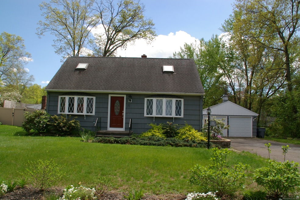 31 Gary Dr, Enfield, CT 06082 - photo 1