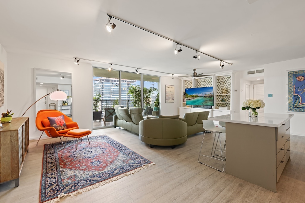 For Sale $650,000 • Co-Listing Agent