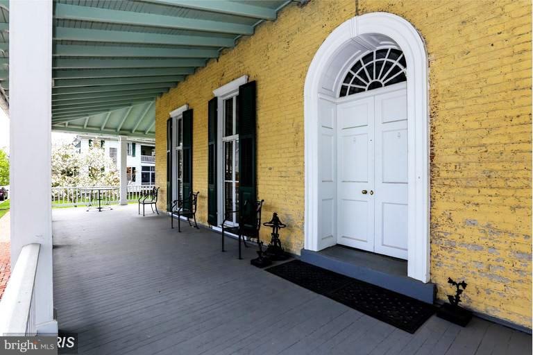 202 S Liberty St, Centreville, MD 21617 - photo 1