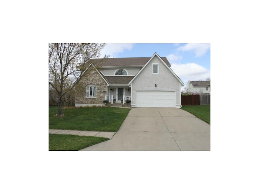 Beautiful curb appeal.