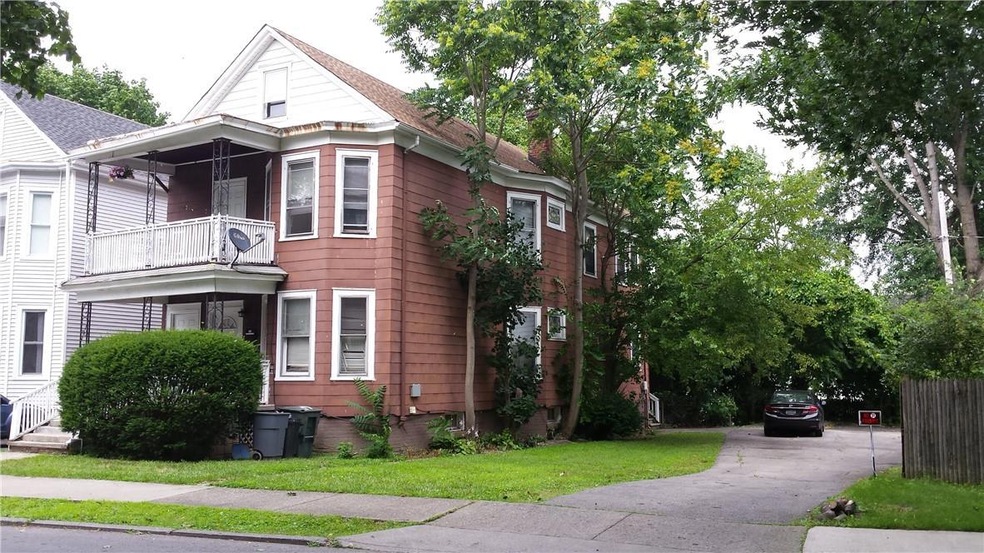 19 Gray St, Poughkeepsie, NY 12603 - photo 1