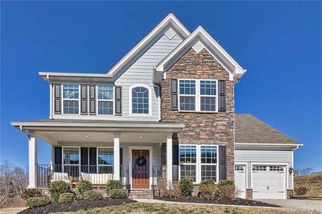 Beautiful home in Summers Walk is waiting for you!