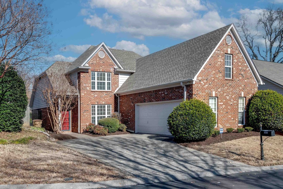 Front facade with a garage