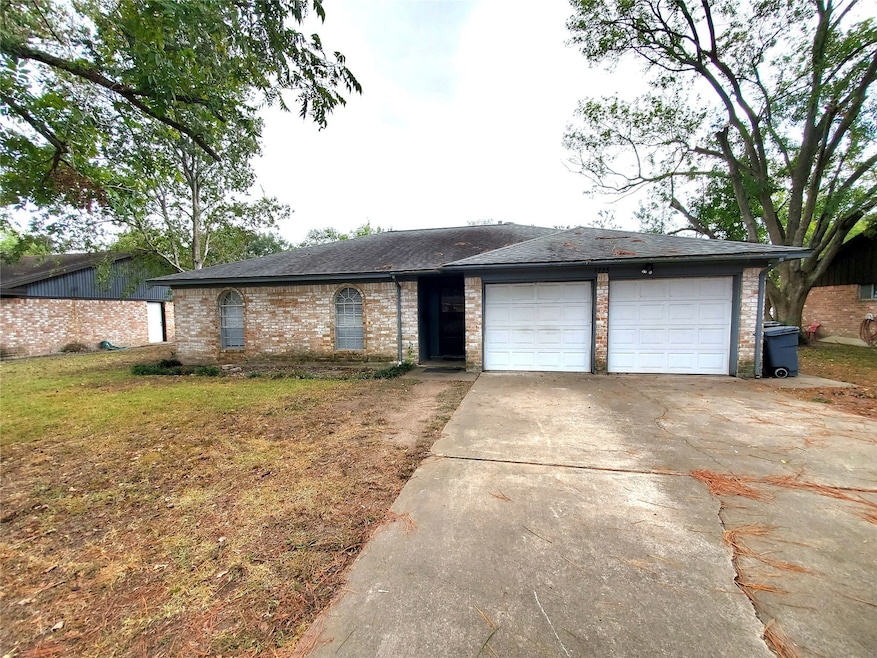 1715 Brumbelow St, Rosenberg, TX 77471 - photo 1
