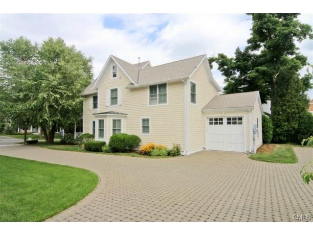 31 Catoonah St unit 3, Ridgefield, CT 06877 - photo 1