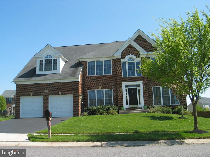 1621 Winesapp Dr, Odenton, MD 21113 - photo 1