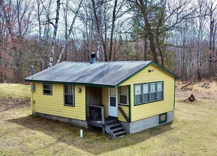 For Sale $260,000 • Co-Listing Agent