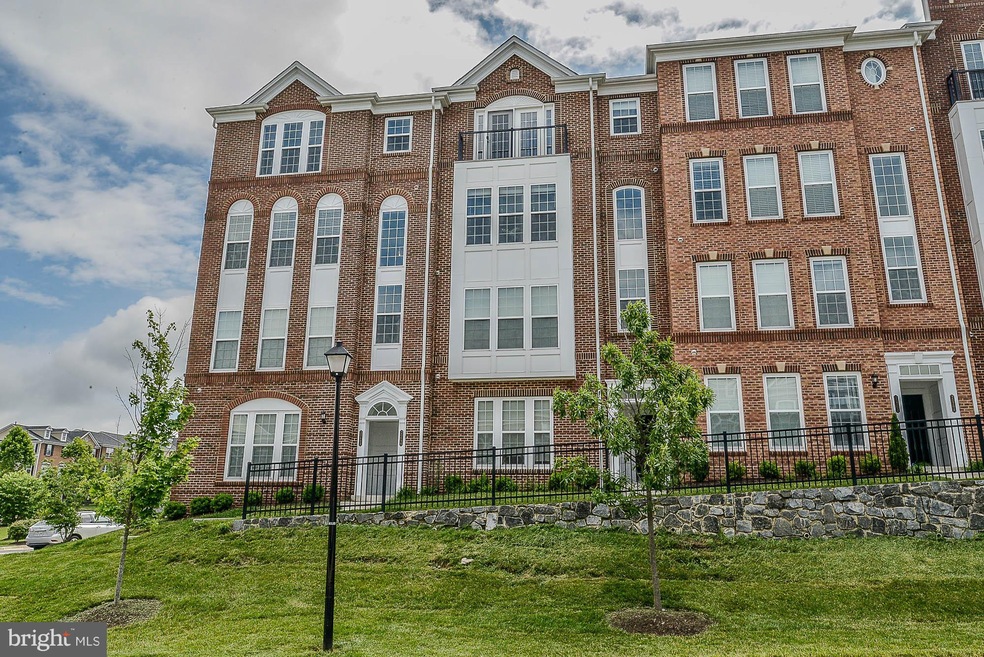 20696 Erskine Terrace, Ashburn, VA 20147 - photo 1