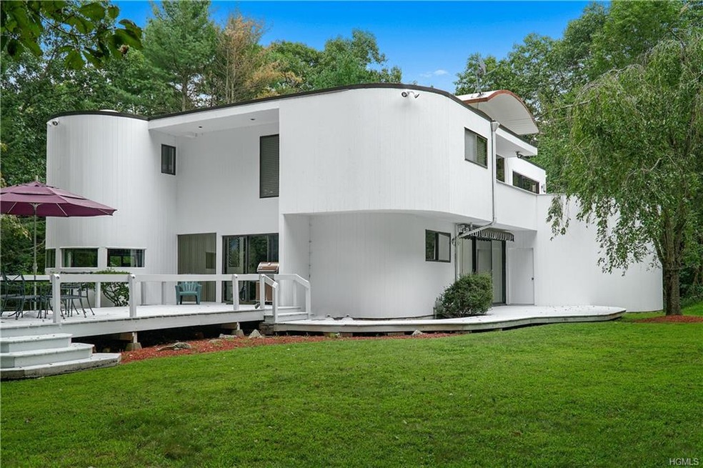 73 White Birch Rd, Pound Ridge, NY 10576 - photo 1