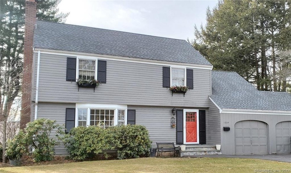 1205 N Main St, West Hartford, CT 06117 - photo 1