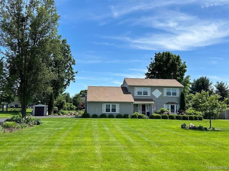 1427 N Silo Ridge Dr, Ann Arbor, MI 48108 - photo 1