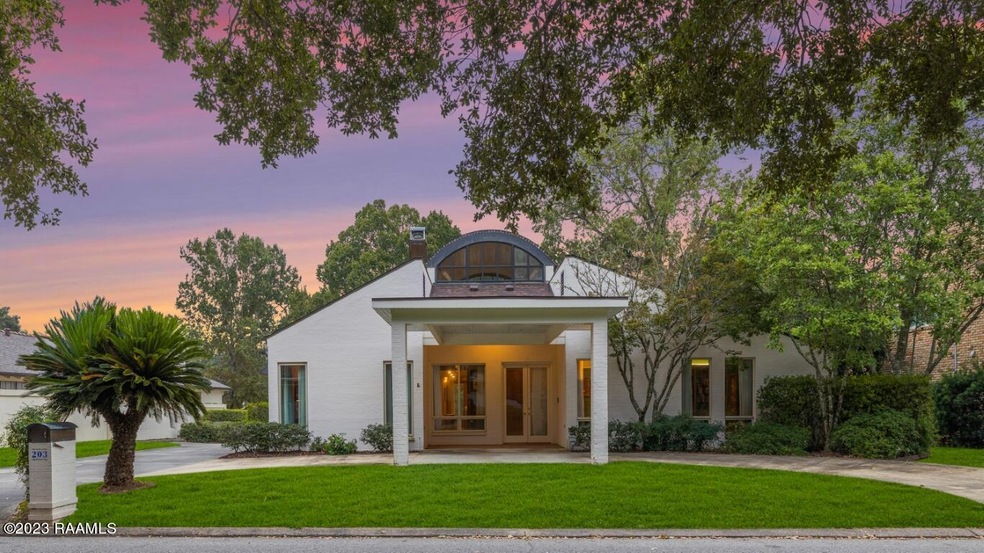 203 Clem Twilight-1